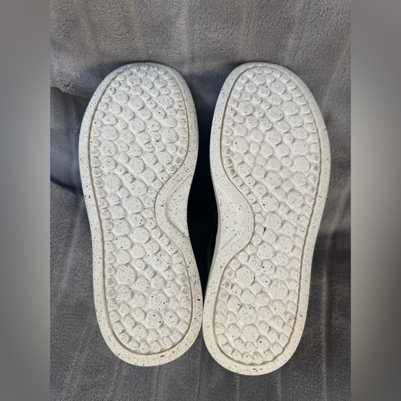 Romika Helsinki 01 Olive Faux Fur Boot Sneaker EU 37 US 6 to 6.5 - Picture 6 of 11